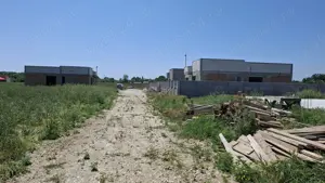 loturi 400 mp utili, deschidere 20 ml, drum 11 ml, langa vile in constructie - imagine 7