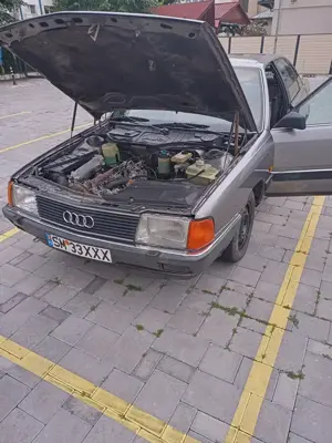 Audi 100   - imagine 10