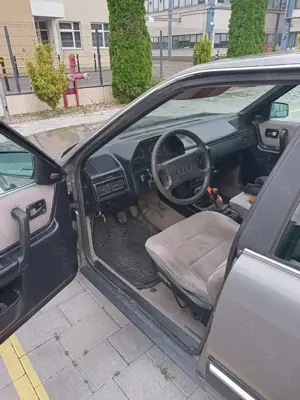 Audi 100   - imagine 7