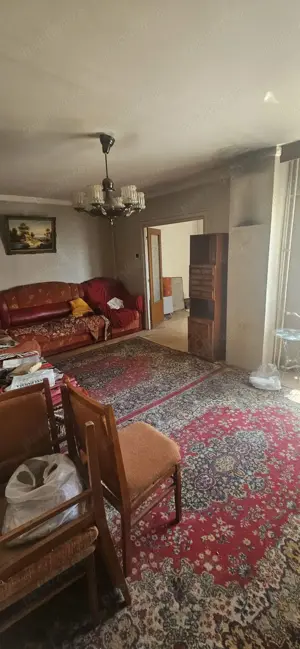 Vând apartament 4 camere in Ploiești , B-dul Republicii, deasupra Omniasig  - imagine 9