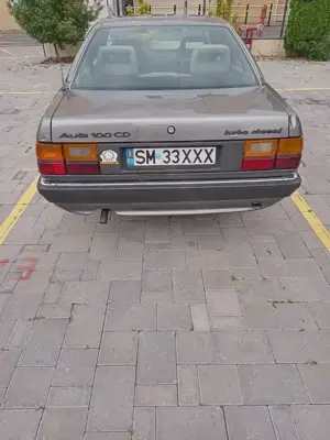 Audi 100   - imagine 5
