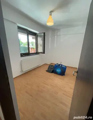 Inchiriez Apartament 2 camere, zona Auchan Titan