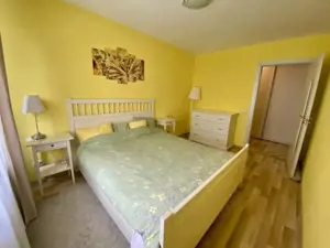 Apartament de inchiriat-Soseaua Pantelimon-Zona Socului-Balcon generos 