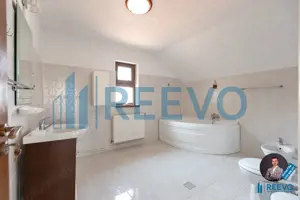 Casă/Vilă de vânzare Bogdan Vodă, Bacău - imagine 19