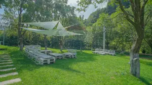 Pensiune în Moieciu de Jos, investiție cu potențial turistic ridicat! - imagine 2