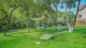 Pensiune în Moieciu de Jos, investiție cu potențial turistic ridicat! - imagine 13