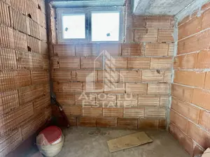 Casa individuala cu 4 camere, bucatarie inchisa, zona Planetelor - imagine 15