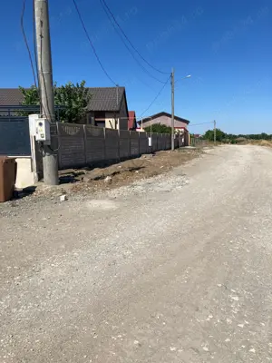 23August- teren extravilan 4ha D 100 la ambele capete str. Emil Bota cartierul spre mare - imagine 4