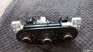 Panou comandă AC Sandero 2014 cu cabluri  - imagine 2