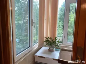 De vanzare Apartament cu 3 camere - imagine 4