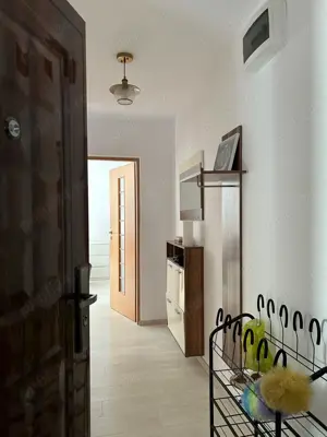 De inchiriat ap cu o camera