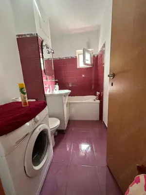 De inchiriat ap cu o camera - imagine 3