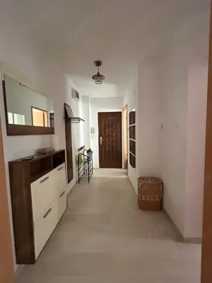 De inchiriat ap cu o camera - imagine 2