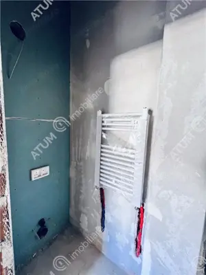 Apartament cu 3 camere decomandate si 2 balcoane in Sibiu - imagine 6