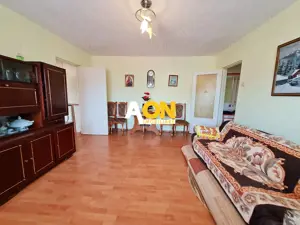 Apartament 2 Camere, Etaj 3, 54 mp, Semidecomandat, Zona Cetate