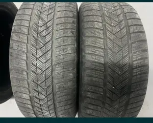 Vanzare Pirelli Scorpion Winter