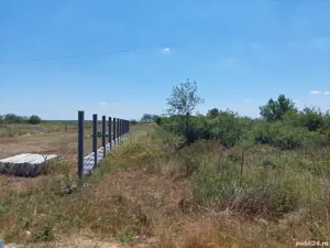 Vând teren intravilan în Milcovu din Deal 2250 de metri pătrați