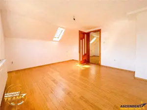 FILM! Casa noua,Covasna,cu fotovoltaic, garaj,curte,2 terase,langa partie,viitor Spa - imagine 9