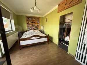 Apartament cu 2 camere, cartier Bradet