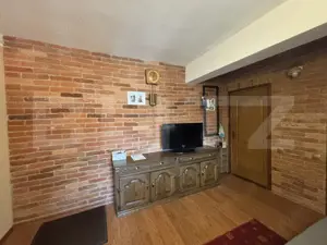 Apartament cu 2 camere, cartier Bradet - imagine 2