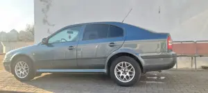 SKODA octavia 1