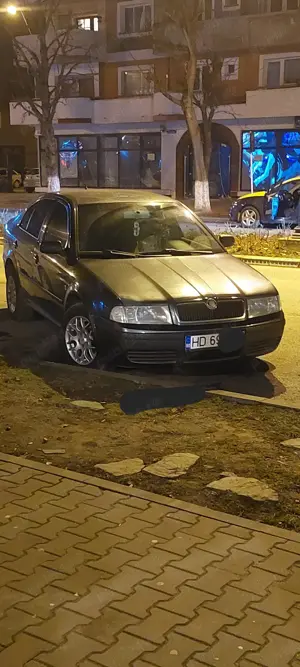 Vând skoda octavia 1.6  - imagine 5 Vând skoda octavia 1.6  - imagine 5