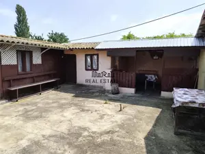 Proprietate spatioasa de vanzare in Gaesti, Dambovita - ideala pentru locuit sau agropensiune - imagine 10