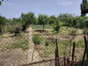 Proprietate spatioasa de vanzare in Gaesti, Dambovita - ideala pentru locuit sau agropensiune - imagine 19