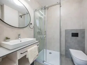 Garsoniera in zona Cotroceni - imagine 4