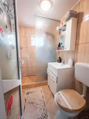 Vand apartament 3 camere.. - imagine 6