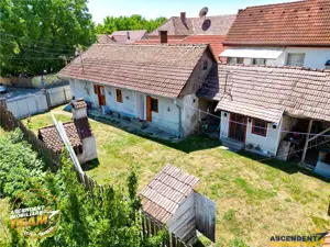 Casa traditionala din lemn, cu sura din piatra, Arcus, Covasna. - imagine 18