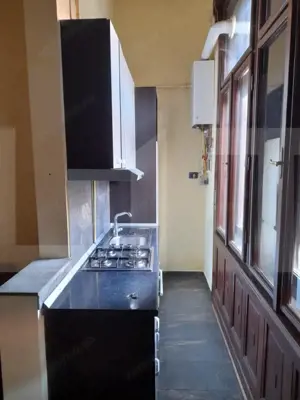 Oportunitate unică! Apartament cu 2 camere lângă Piața Unirii – Clădire istorică - imagine 5