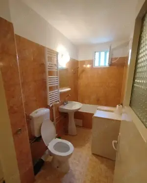 Apartament 2 camere semidecomandat   zona Abator, - imagine 7