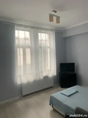 Sc închirieză în regim hotelier Ap în centru  - imagine 4