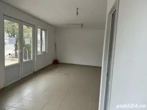 Spatiu comercial de inchiriat in centrul comunei Breaza, jud. Buzau - imagine 2
