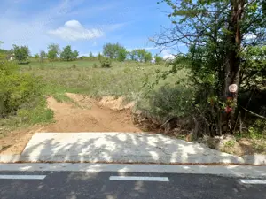 Vând Teren cu Conac  - imagine 2