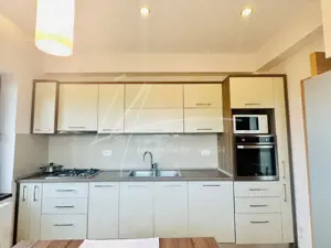 Tartasesti, cartier Buna Ziua, 25 min Colosseum Mall - imagine 11