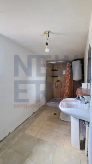 Casa în zona Andronache – 120 mp utili, 5 camere, curte liberă de 30 mp - imagine 9