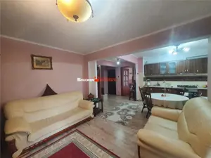 Apartament cu 2 camere de inchiriat