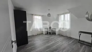 Casa 6 camere 3 bai 2 terase zona Dambul-Rotund in Cluj-Napoca