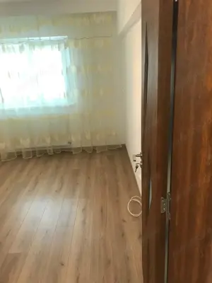  Apartament 3 camere. CENTRAL. Piata Alba Iulia - imagine 12