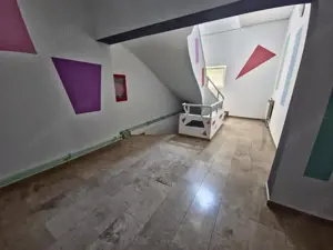 Faleză Nord Clădire birouri cu 25+ încăperi Afacere la cheie complet închiriat - imagine 16