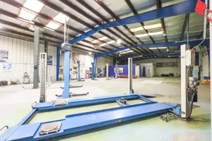 Reprezentanță auto de vânzare – Arad, Zona Industrială Micalaca Est - imagine 13