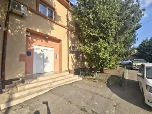 Faleză Nord Clădire birouri cu 25+ încăperi Afacere la cheie complet închiriat - imagine 11