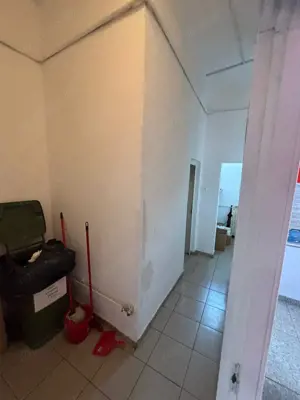 Spatiu comercial 64 mp zona M. Bravu+Baba Novac - Dristorului - imagine 6 Spatiu comercial 64 mp zona M. Bravu+Baba Novac - Dristorului - imagine 6