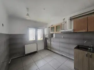 zona Scolilor - Rahova  Ap. 3 cam cf I dec  supraf 70 mp - imagine 3