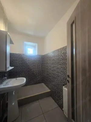 zona Scolilor - Rahova  Ap. 3 cam cf I dec  supraf 70 mp - imagine 10