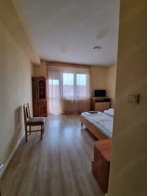 Vand apartament 3 camere decomandat direct de la proprietar - imagine 3