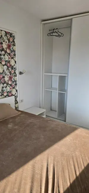 Lux la inaltime , apartament 2 camere la etajul 10 11 situat in Arad in complexul  ADORA