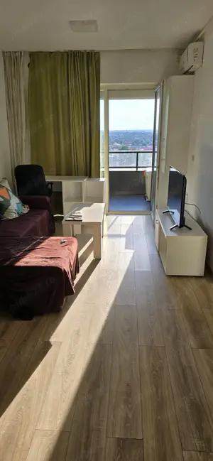 Lux la inaltime , apartament 2 camere la etajul 10 11 situat in Arad in complexul  ADORA - imagine 3